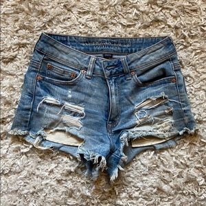 American Eagle Hi-Rise Festival Shorts